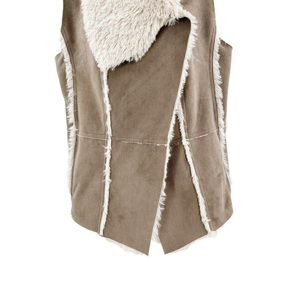 Cupcakes and Cashmere REVOLVE Faux Fur Arden Suede Vest Toffee CH301620 - Picture 9 of 13